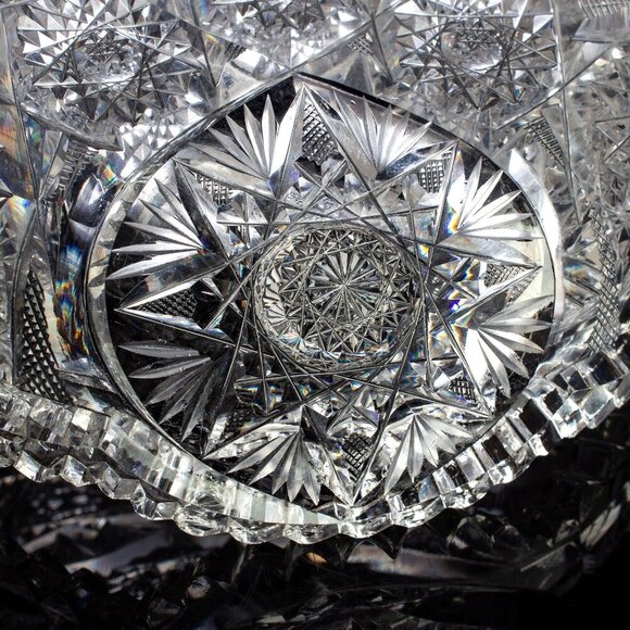 AMERICA Brilliant Crystal Nappy Bowl | Beautiful Intricate Pattern | Excellent - Picture 7 of 9
